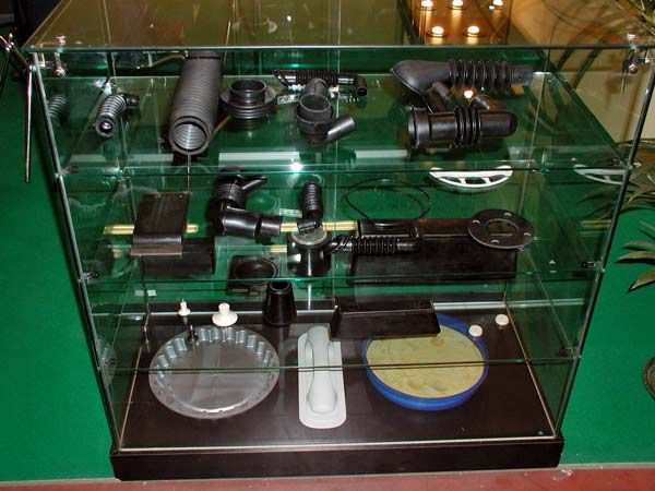 Produzione articoli tecnici in plastica Modena